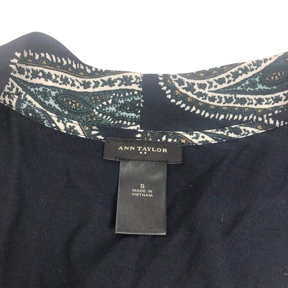 ANN TAYLOR Size S Paisley Print Sleeveless Blouse Top Tie Neck Keyhole Tank Top - Picture 7 of 7